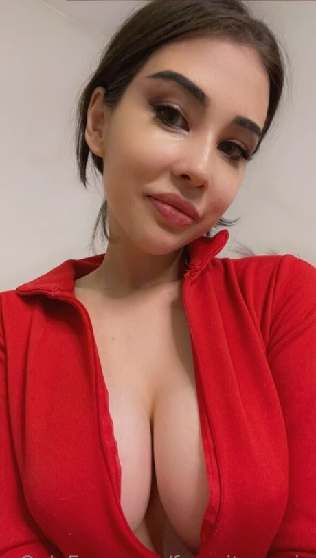 sushimaria 美しいポルノスター 写真