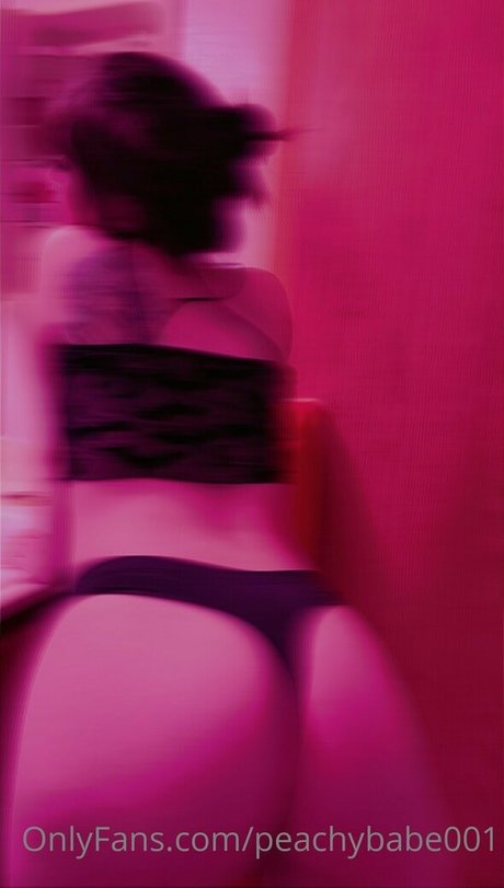 peachybabe001 XXXモデル 写真