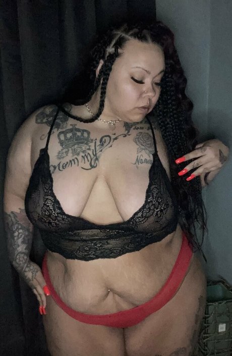 inky hermosa セックス女優 画像