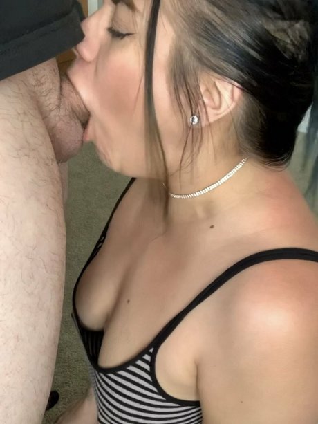Baddy Bina 美しいスター 写真