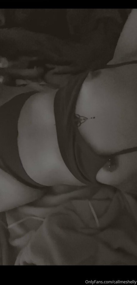callmeshelly ポルノスター 写真