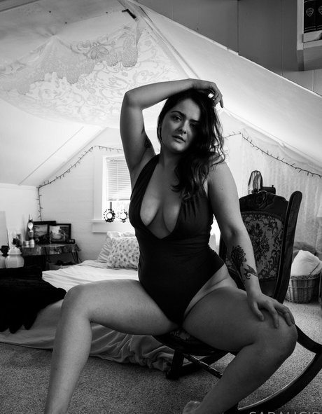 SarahCJB top profile image