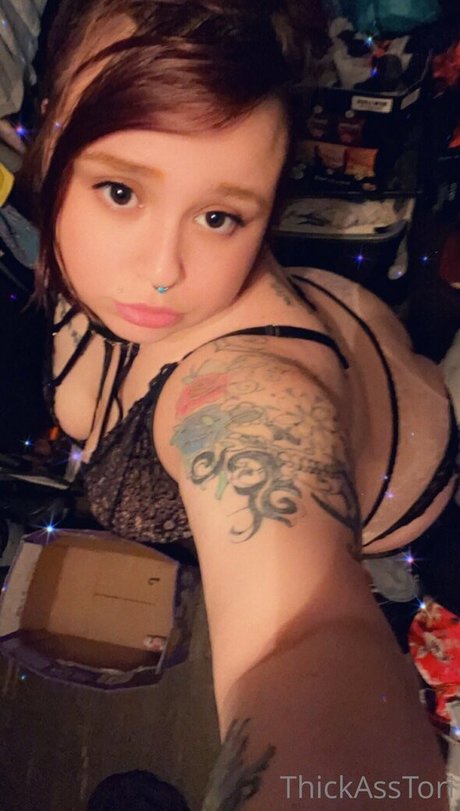 torilynnx13 top profile image