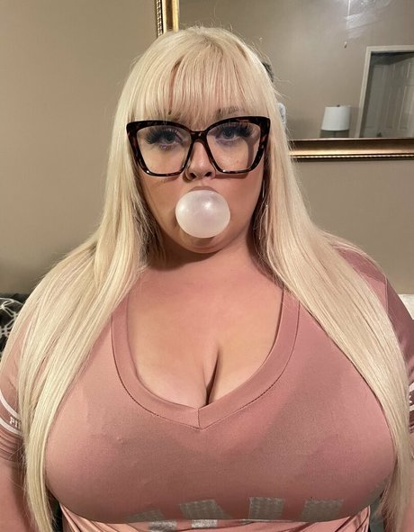 barbie blimp 裸のモデル 写真