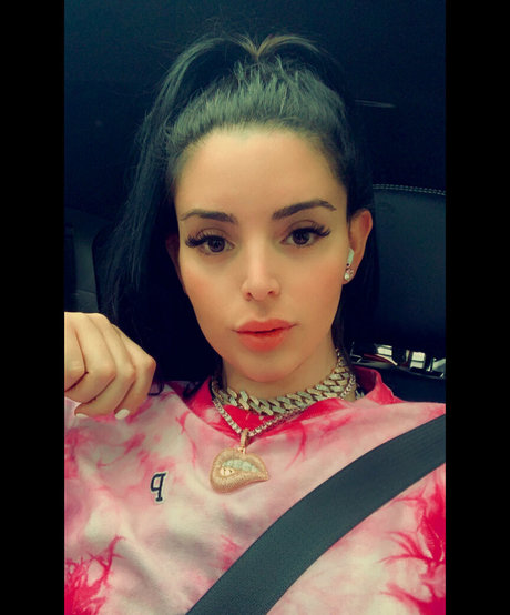 adrianaw セックスモデル 写真