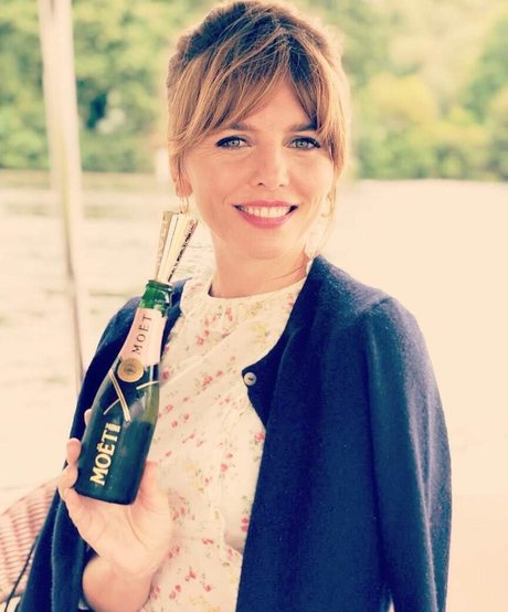 Ophelia Lovibond top profile image
