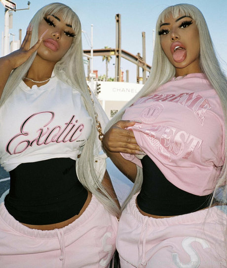 theclermonttwins 美しいモデル ギャラリー