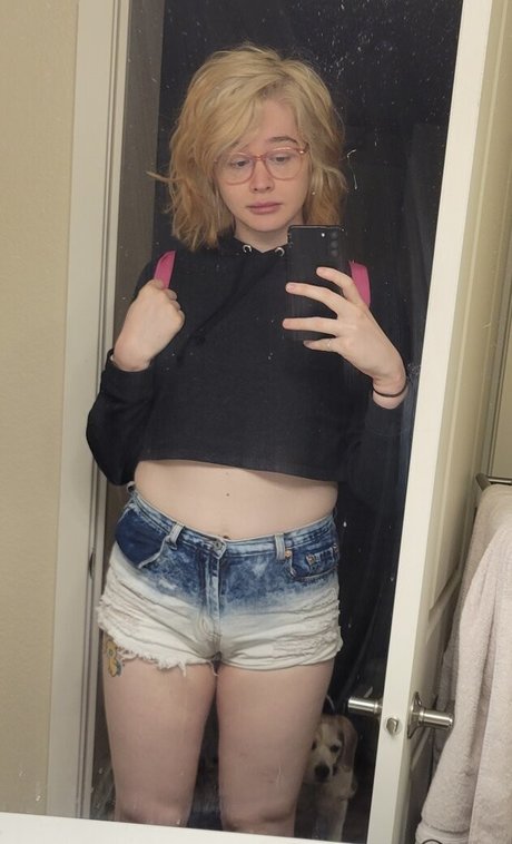 ティーンアナルディルドOnlyFans ホットセクシー 画像