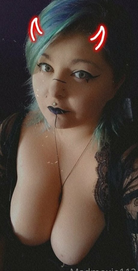 madmoxie112 モデル 写真
