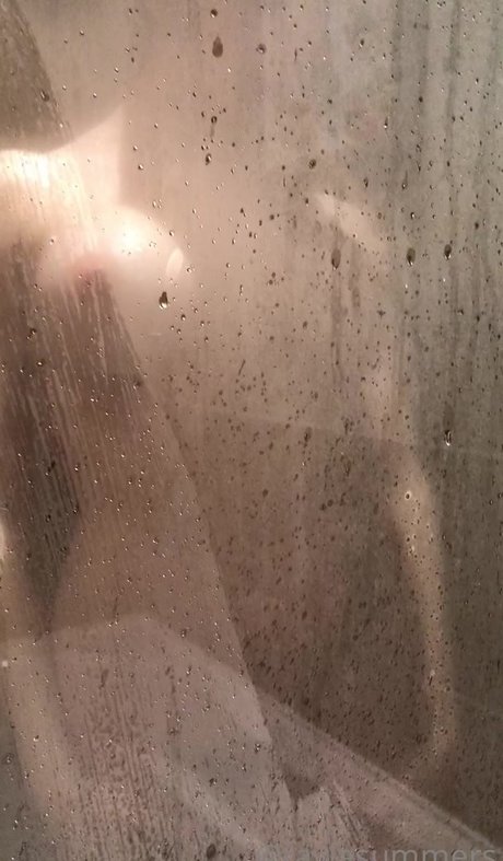Tayla Summers エロティックモデル 写真