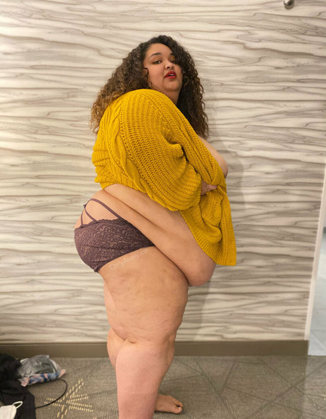 averyssbbw ポルノスター 写真