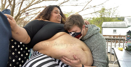 averyssbbw 裸のスター 画像