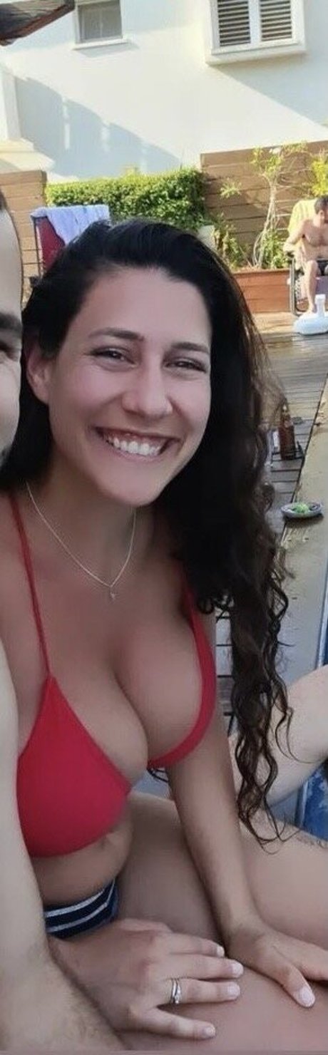 Hadar Simon 無料女優 写真
