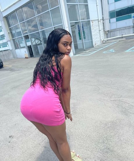 kaylalebombbb ヌードモデル 画像