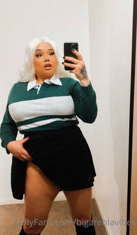 bigareolavibes 完璧な女優 写真