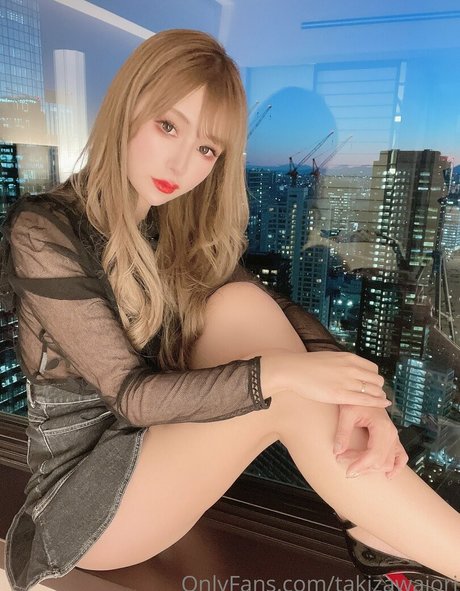 筋肉質な女性 オンリーファンズ アートヌード 写真