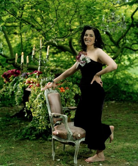 Nigella Lawson 独占ポルノスター アーカイブ