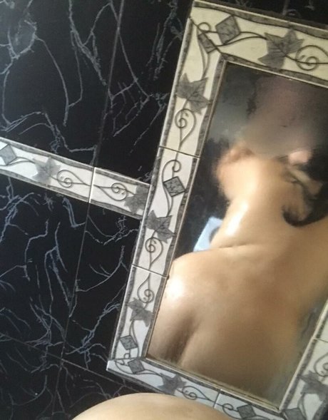 taniacamigrace モデル 写真