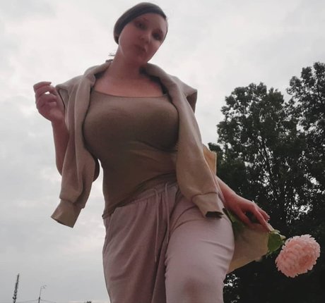 Lena Leyman セクシーモデル 画像