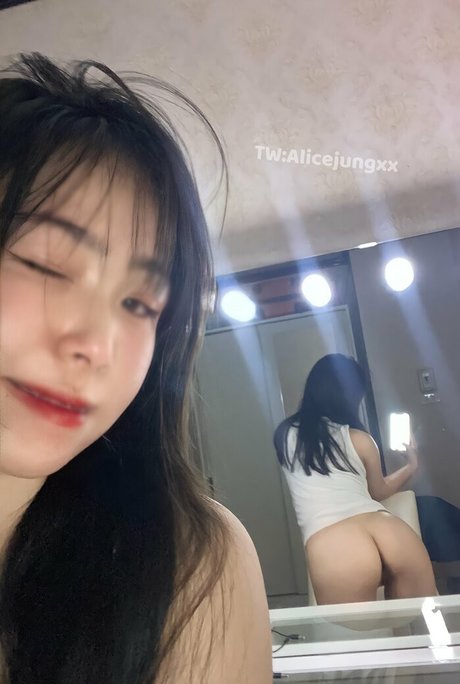 Alicejungxx スター ヌード 写真
