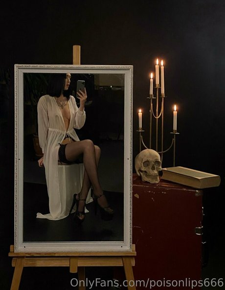 lethalrose666 エロティックなポルノスター 画像