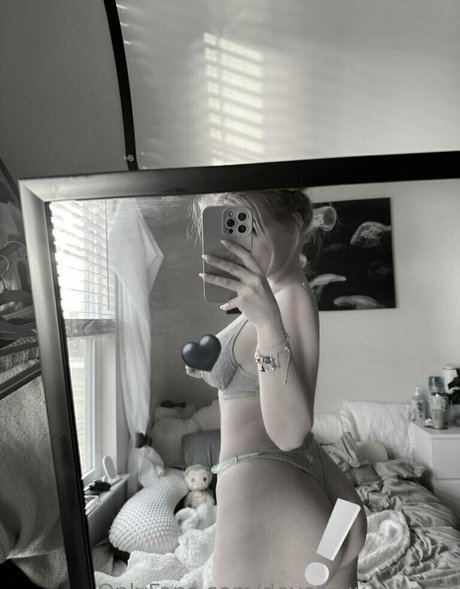 devereux quinn2 アダルト女優 画像