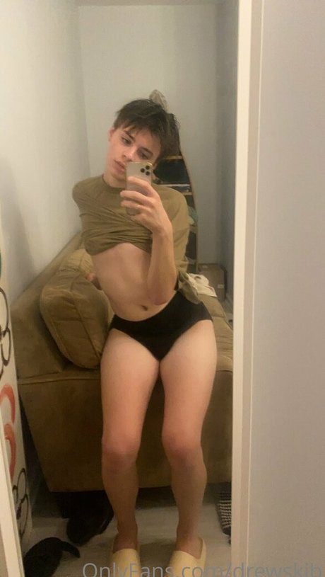 drewskib ポルノスター セクシー 写真
