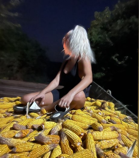 Biancabiiiib スター ヌード 写真