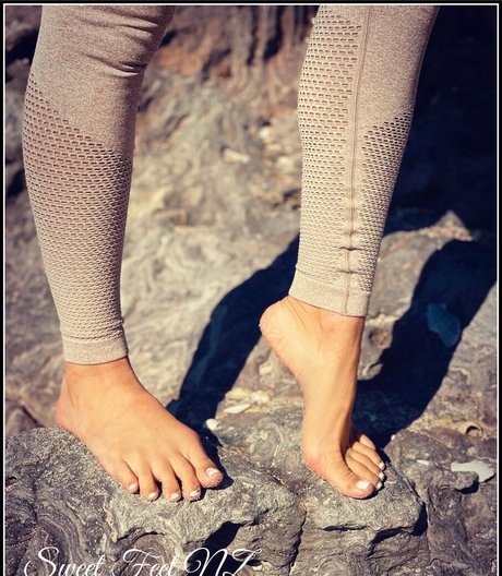 sweetfeetnz アダルトスター 画像