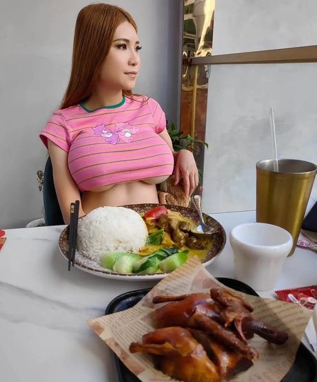 SexyCyborg ホットスター 画像