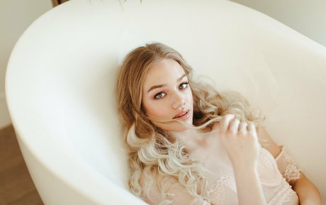 lizzysweetsofficial ポルノスター 裸 写真