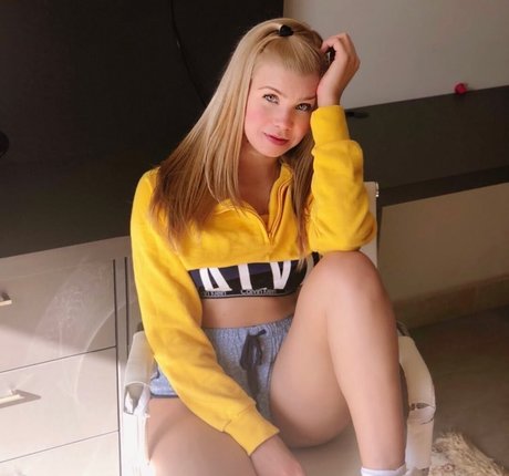 Izza Kowalski 最高のモデル 写真