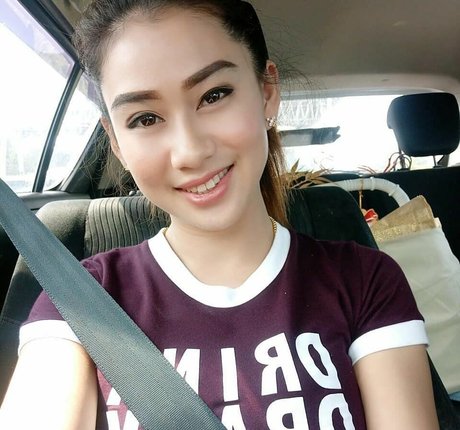 JOIアジアンOnlyFans 裸 画像