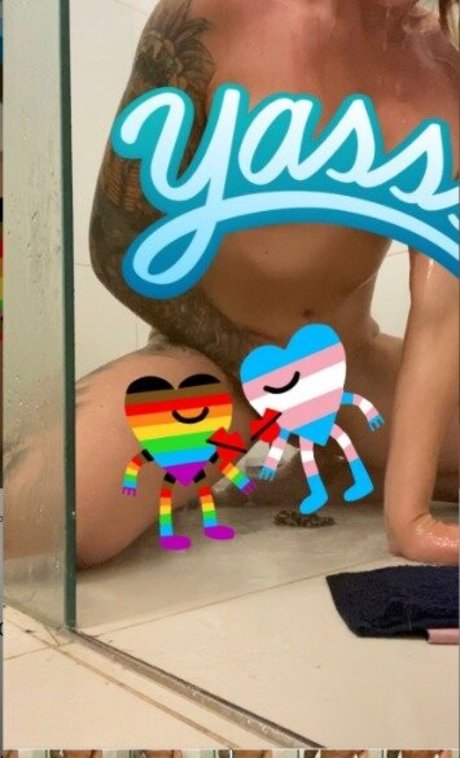hayleyvernon スター ヌード 写真