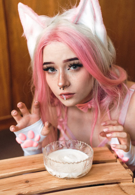 Angela Halee セクシー女優 写真
