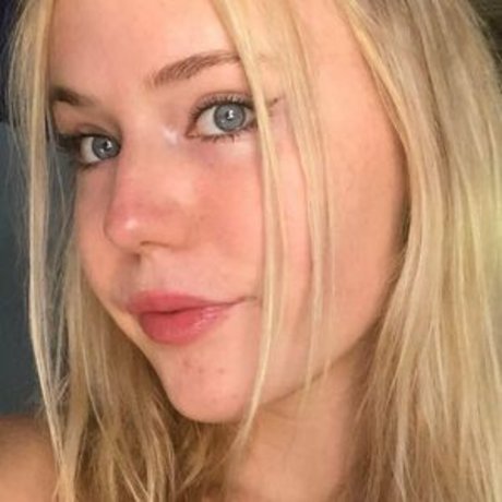 Tatum Bouma ポルノスター アーカイブ