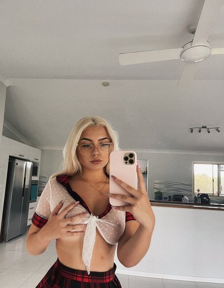 TiannaAnn アートポルノスター 画像