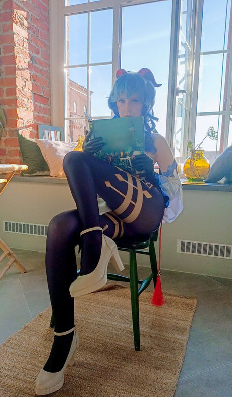 Ruber Vulpis 裸のスター 写真