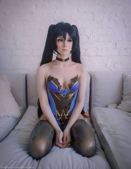 Ruber Vulpis ヌード女優 ギャラリー