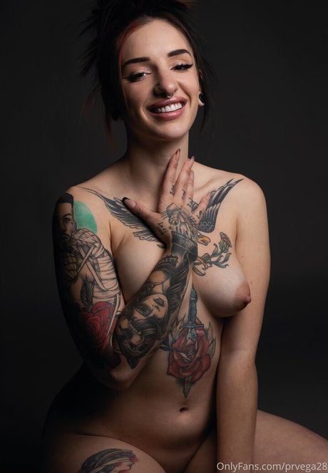 ぽっちゃり巨乳オンリーファンズ 無料ポルノ 写真