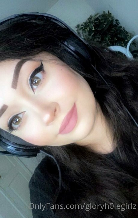 gloryh0legirlz 完璧な女優 画像