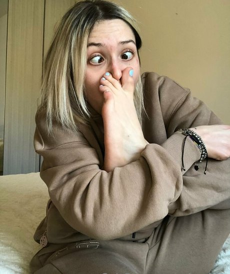 sofya inys トップスター 写真
