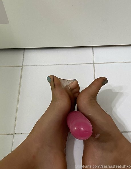 sashasfeetishxo ヌードスター 画像