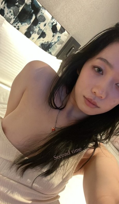 maggiechow123 セクシーなポルノスター 画像
