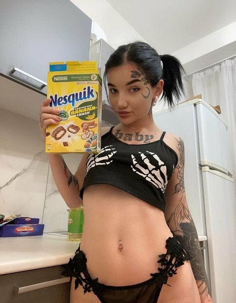 ali sex ポルノ女優 写真