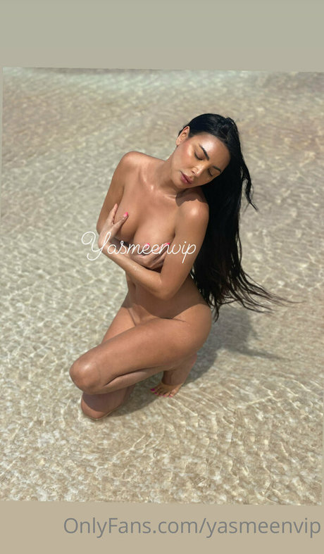 yasmeenvip ポルノスター 素敵 写真