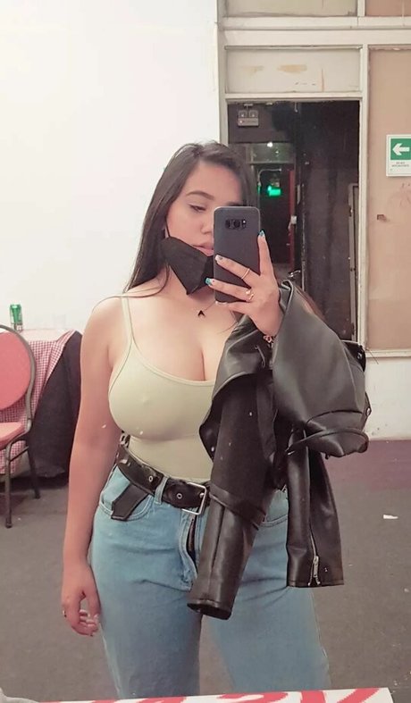 Toomuchtumbao HDポルノスター 写真