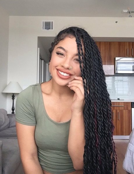 Kiana Lede ポルノスター ヌード 写真