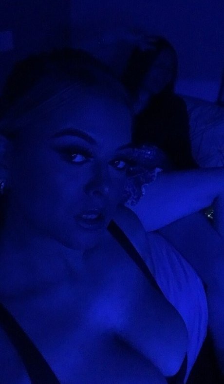 Alexandra Spencer ポルノスター ヌード 写真