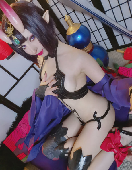 OnlyFansでチャット ホットヌード 画像